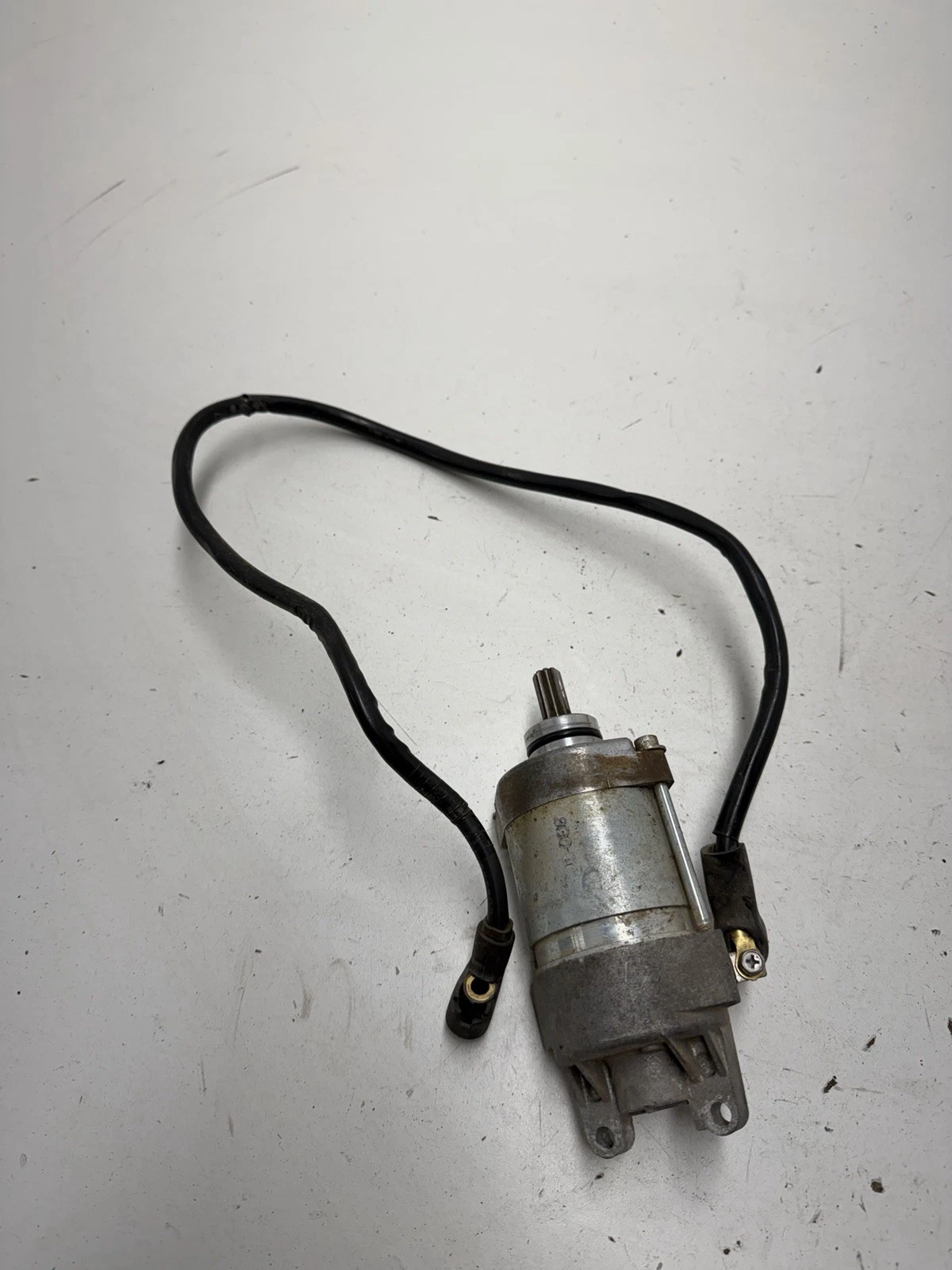 14 2014 Yamaha Venture MP PZ50MPEL OEM GOOD Starter Motor Start Wire Cable