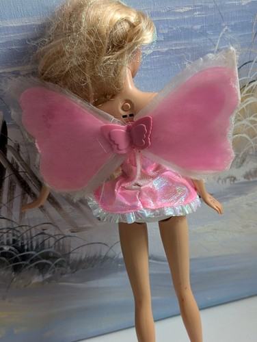 Barbie Fairytopia Elina Puppe leuchtende Flügel von 2004 funktioniert neu angezogen  - Bild 2 von 12