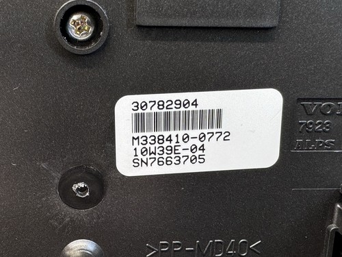 π Volvo XC70,V70,S80 Climate Control Module/Heater Control/2008/30782984 - Picture 9 of 11