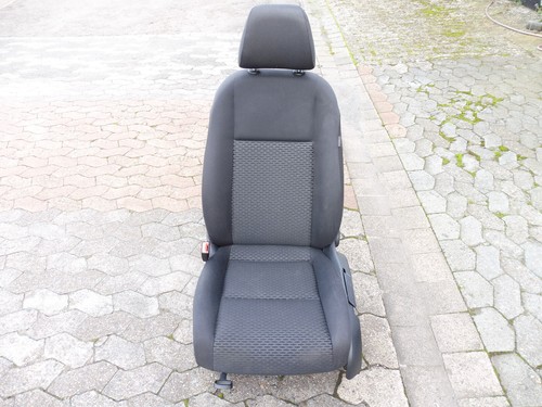 Fahrersitz VW Golf VI 6 1,4 59kW Bj.09 4-türig Vorne Links Stoff BB Titanschwarz