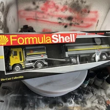 EPI Sports Collectibles Formula Shell Die-Cast Semi-Truck & Tanker NIB
