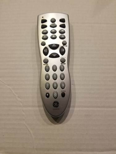 GE RC24914-E 4 Device Universal Remote Control - TV, Cable/Sat, DVD ...