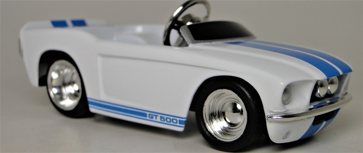 Ford Mustang Pedal Car Coca-Cola　希少　美品 Sonic Drive-In Mustang Electric Pedal Car For Sale At