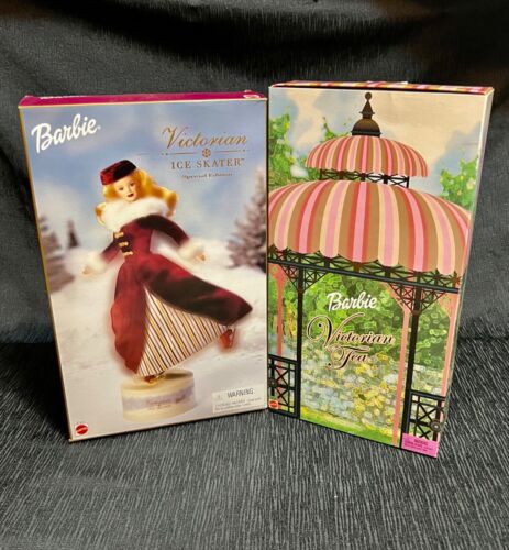 Lot de 2 Figurines Poupée Mattel Barbie Neuf dans sa boîte - Victorian Tea and Figurine Patiner NRFB - Photo 1/10