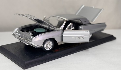 Anson 1963 Ford Thunderbird 1:18 Silver Limited Edition #2513 Of 5000 RARE - Picture 1 of 13