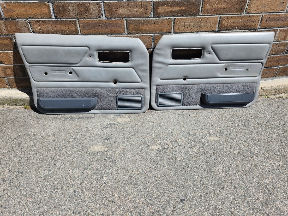 てこ 84-96 Jeep Cherokee XJ 4 Door Driver Passenger Interior Door Panel