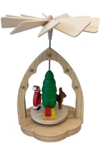 1709 - Richard Glaesser Mini Pyramid - Santa - 4.25"H x 3.25"W x 3.25"