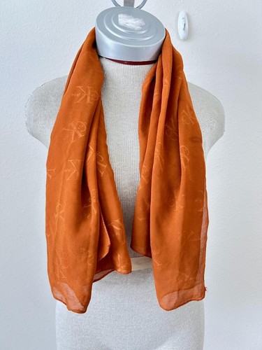 Calvin Klein square neck scarf shawl 44 x 44 hidden logo black or copper - Picture 6 of 8