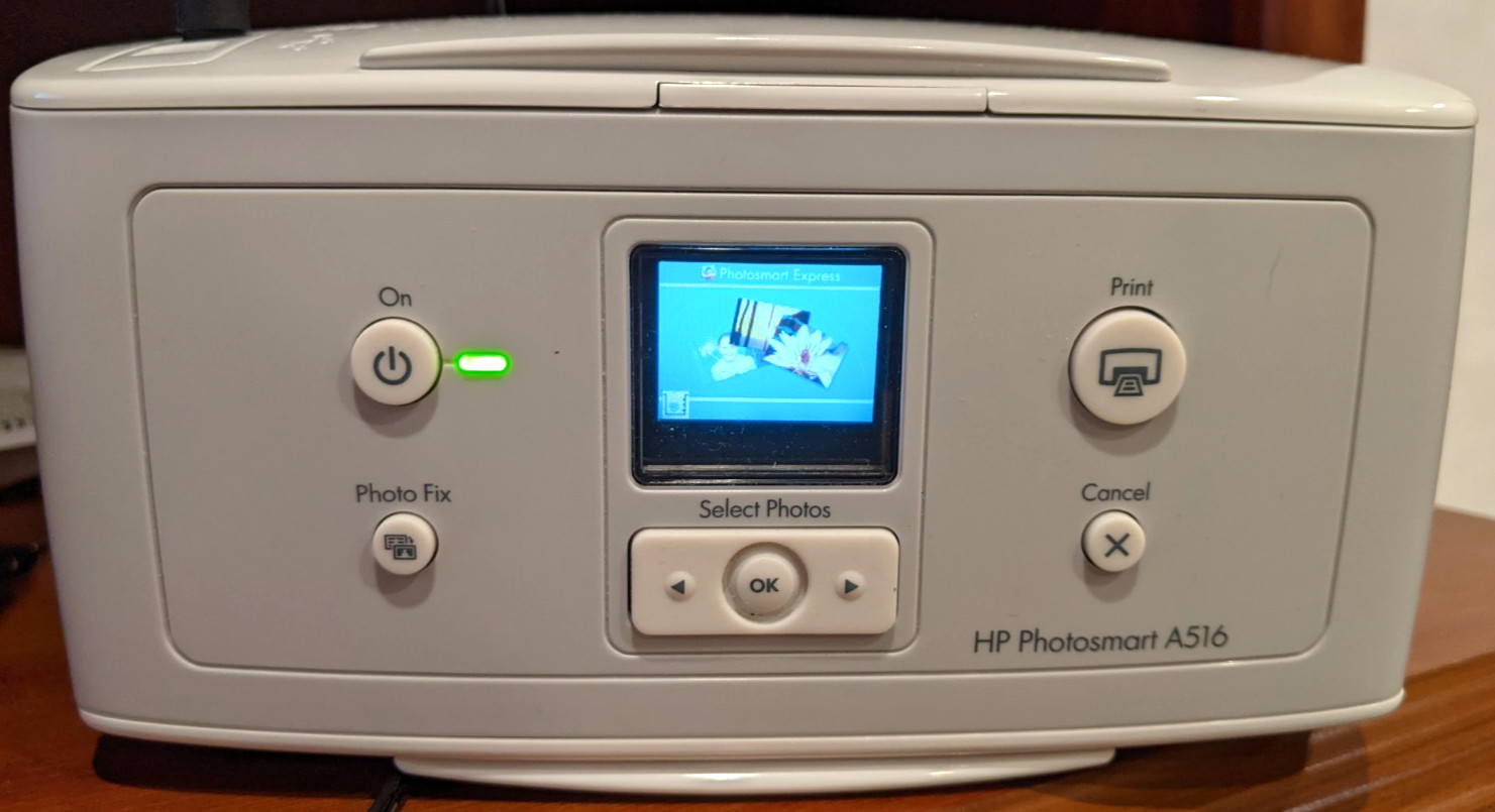 HP Photosmart A516 Compact Photo Printer + Box, Power Cable, CD & Instructions