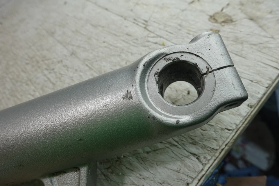 HONDA ST1300 ST 1300 GARFO DIANTEIRO DIREITO ASSY TODOS OS ANOS ABS NÃO BOM LIMPO RETO - Imagem 3 de 4