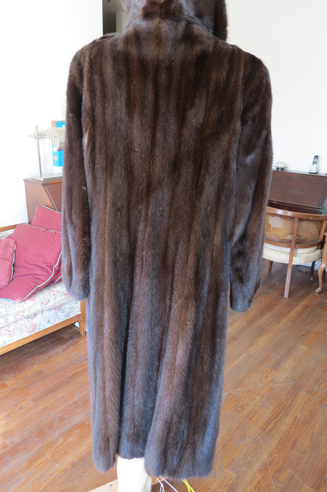 Designer Neiman Marcus Sable Black hue Full length Mink Fur Coat Jacket S-M 0-8 image 9