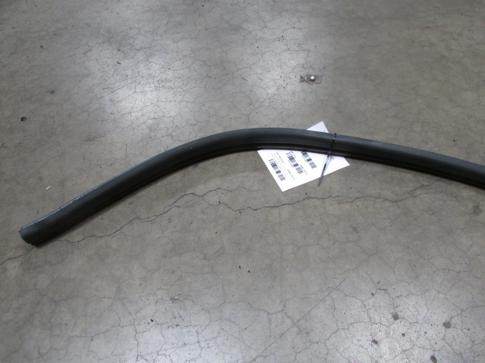 Ferrari 488, Lower Inner Door Gasket, Used, P/N 83987400