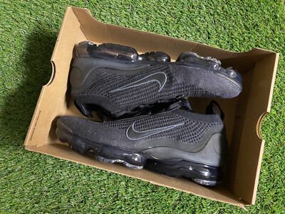 Nike Air VaporMax 2021 FK Flyknit Mens Size 11.5 Black Anthracite DH4084-001 NEW NIKE MENS Air VaporMax 2021 FK  main image 4