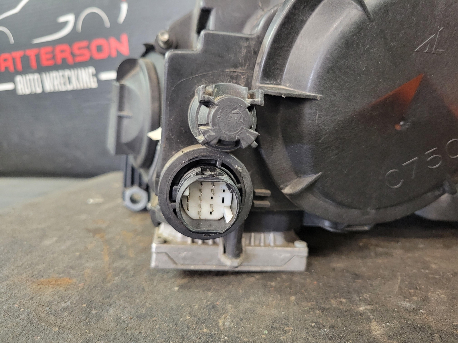 08-12 MASERATI GRANTURISMO PASSENGER RH BI-XENON HID HEAD LIGHT LAMP 1307329127