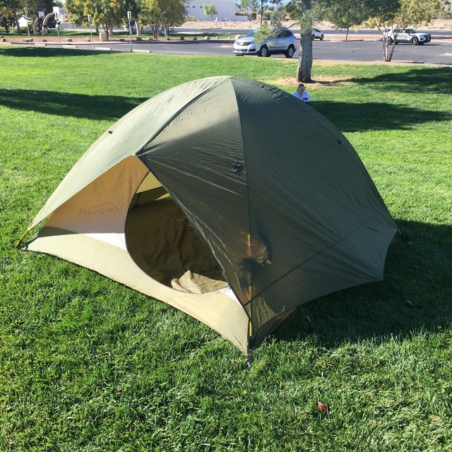 Eureka Backcountry 4 person, 3 season Tent with Rainfly and Aluminum