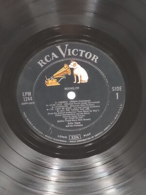 BOXG22 Artie Shaw And His Orchestra - Moonglow RCA Victor