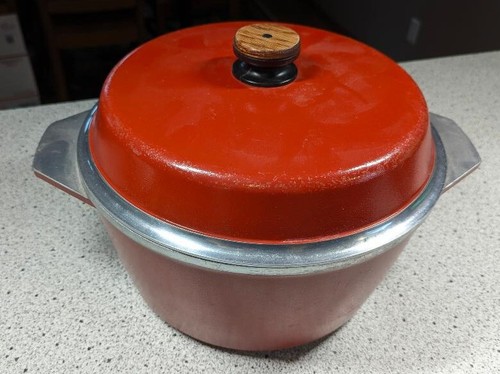 Vintage Kitchen Fair KF Stock Pot Cast Aluminum Dutch Oven 12" Red - Picture 2 of 14