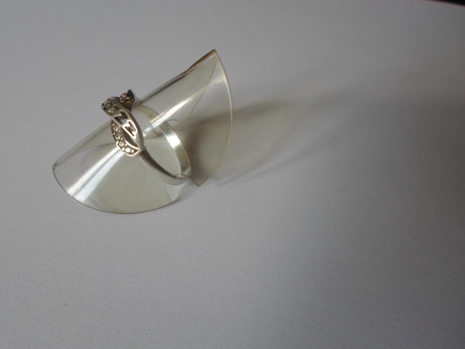 solid silver ring, crossed, openwork, zirconiums,… - image 7