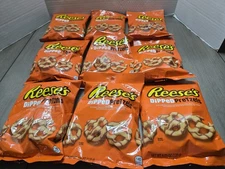 9 Packs Of Reese's Milk Chocolate Peanut Butter Dipped Pretzels 4.25 oz Bags