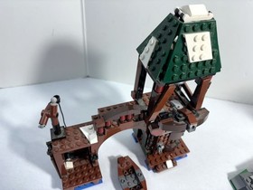 LEGO LOTR Hobbit : Attack of the Warg 79002 + Attack Lake-town 79016 No minifigs