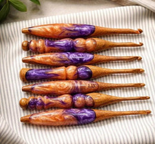 Galaxy Purple Pearl Handmade Wooden Crochet Hooks Seto of 5 Ergonomic Crochet