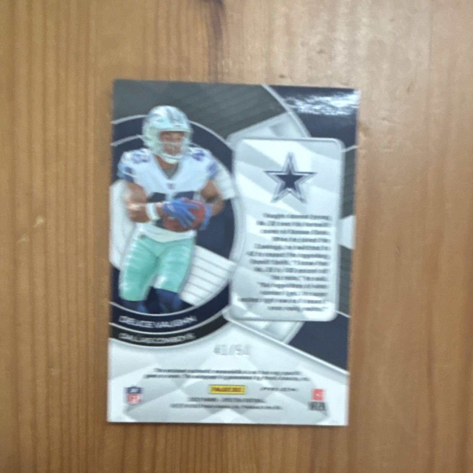 2023 Panini Spectra - Radiant Rookie Patch Signatures Deuce Vaughn #RAD ...
