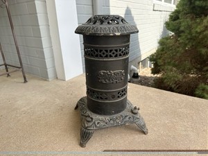 Dangler Stove & Manufacturing Co Antique Cast Iron 640 Propane Gas Parlor Heater