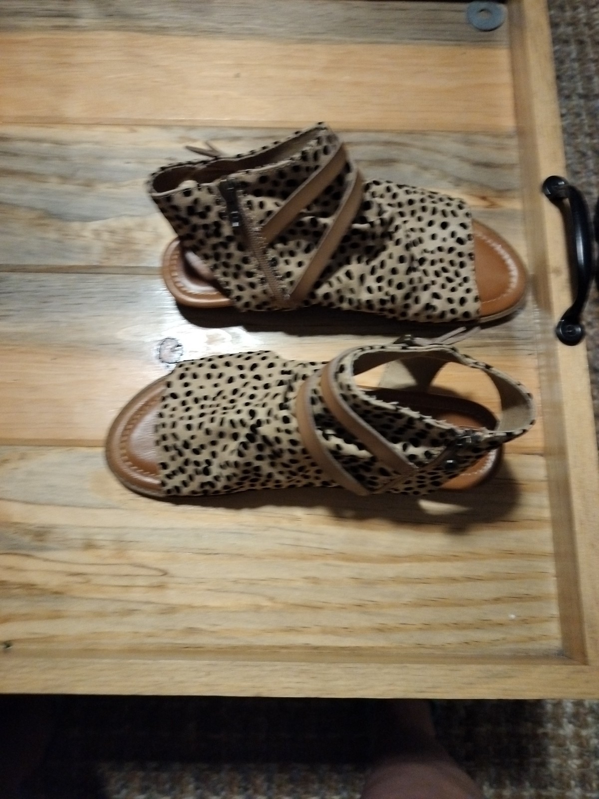 Picture 2 of 4