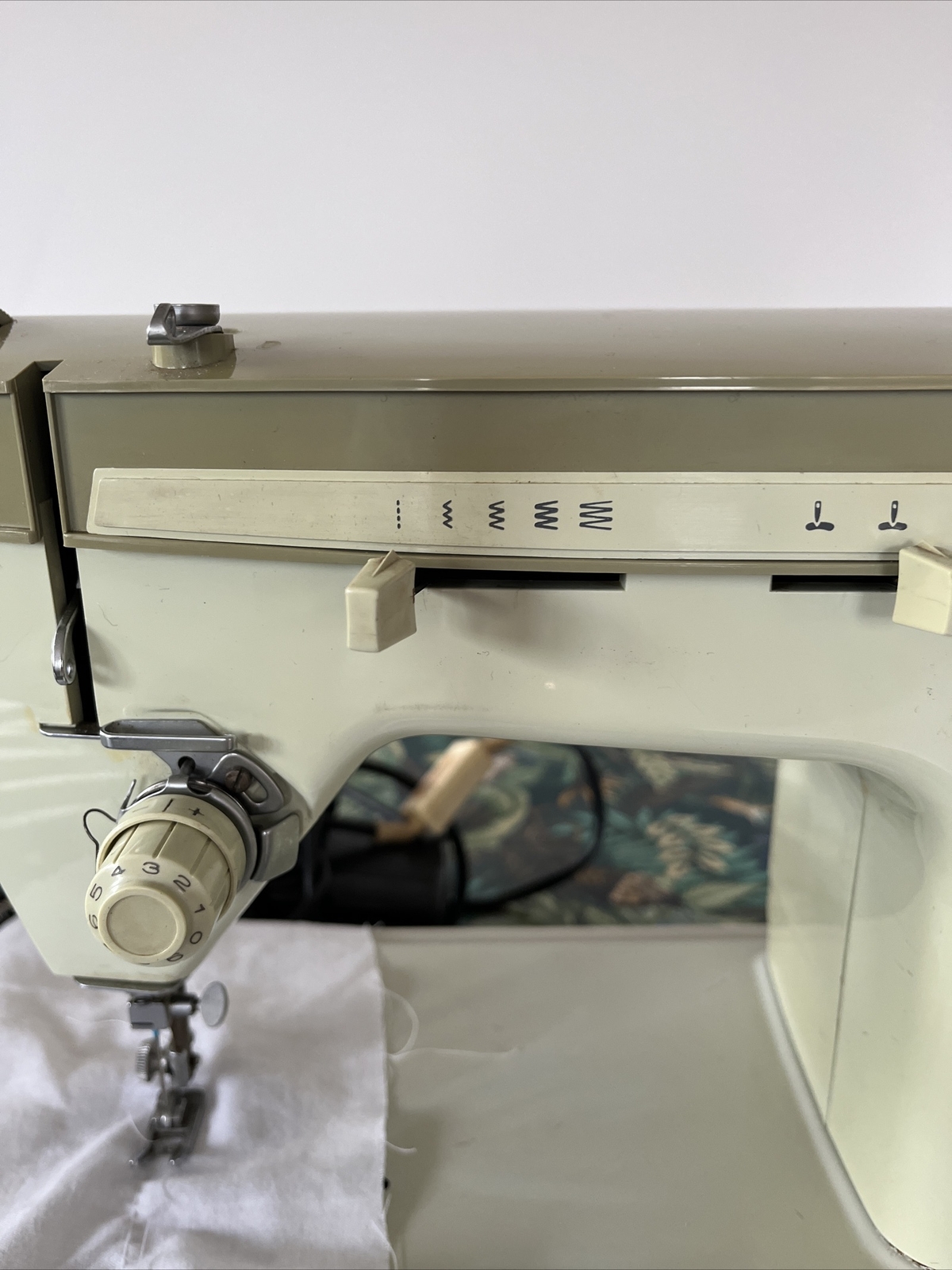 Vintage Merritt Electric Sewing Machine eBay