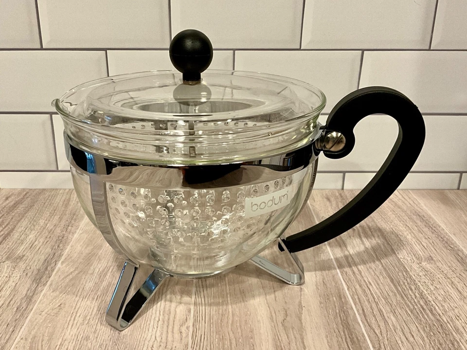 Bodum Chambord 4 Cup Glass Teapot Plastic Infuser Black Plastic Handle Lid - Image 2 of 4