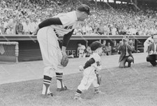 EU386 Boston Red Sox Opening Day Mini Me Pose Baseball 8x10 11x14 16x20 Photo