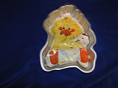 New Vintage Wilton Suzy's Zoo  Cake Pan  2105-7810