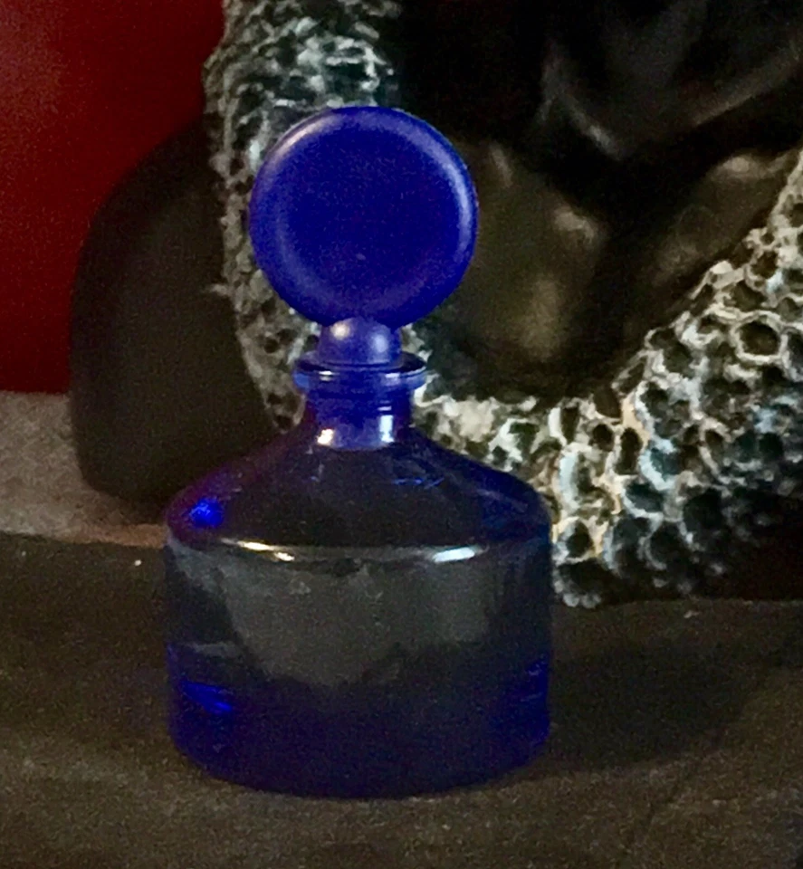 Colonia vintage Curve Kicks Liz Claiborne para hombre miniatura 0,18 oz/5,3 ml EDT Foto 4 de 4