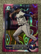 2022 Bowman Chrome Orelvis Martinez Pink Refractor # /199 Toronto Blue Jays 🔥🔥