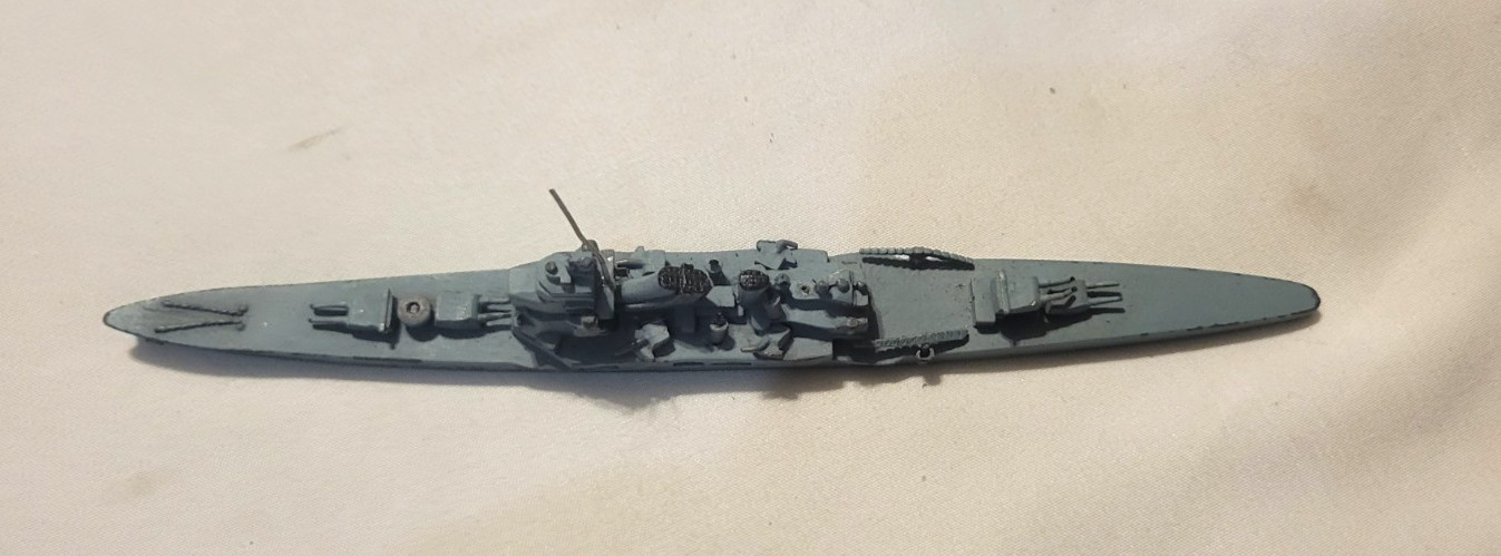 Comet Heavy Cruiser 1/1200 scale WW2 Waterline Ship