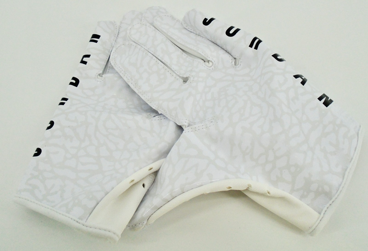 【新品】 アメフト Jordan Jet 7.0 グローブ　WHITE　M JORDAN JET 7.0 GLOVE アメフト グローブ | END ZONE/エンドゾーン（驚