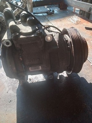 AC Compressor Fits 96-04 RL 392160