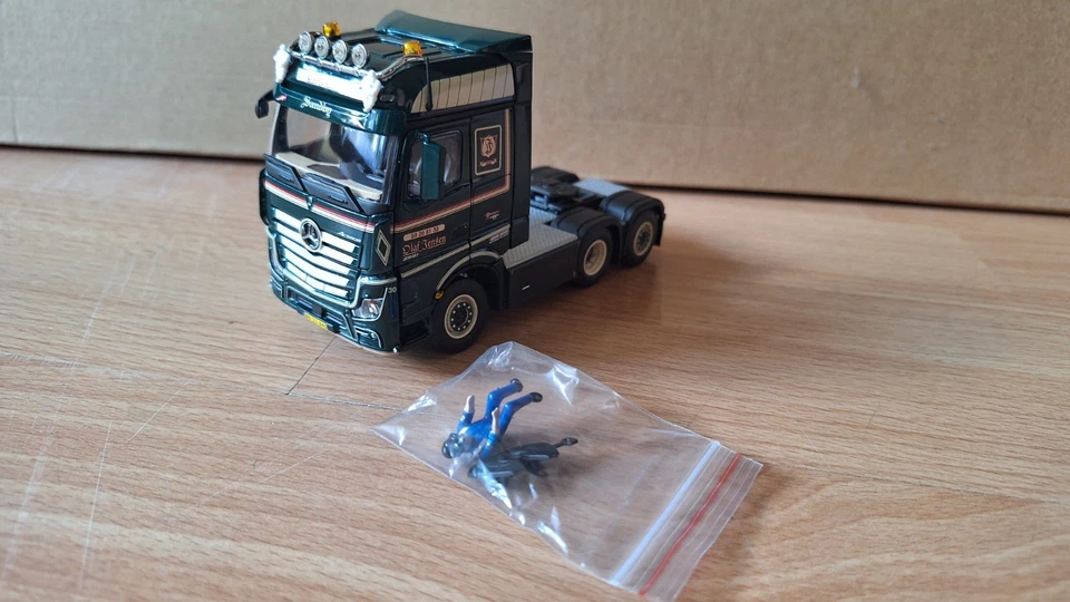 MB  Actros  Bigspace  3achs Zugm.  "Olaf Jensen-Dänemark"  1:50  IMC  WSI  Tekno - Bild 4 von 4