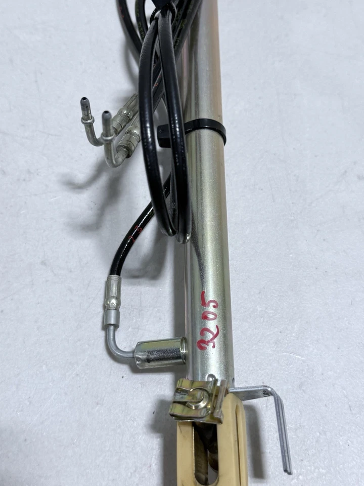 97-04 Mercedes R170 SLK230 SLK320 convertible tapa maletero superior cilindro OEM #3205 Foto 3 de 4