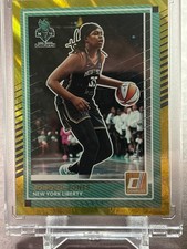 Jonquel Jones Gold Laser #77 /5