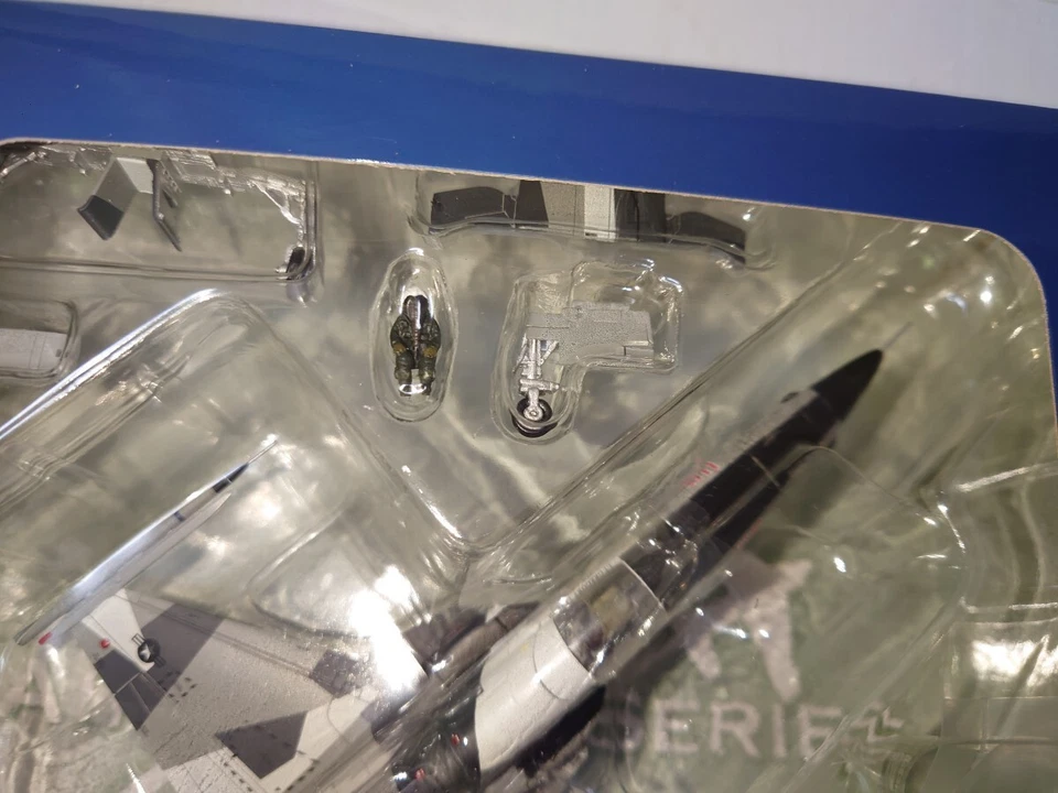 1/72 F-5N Tiger II VFC-111 Sundowners Splitter Camouflage ha3364 1/72 Hobby - Immagine 3 di 4