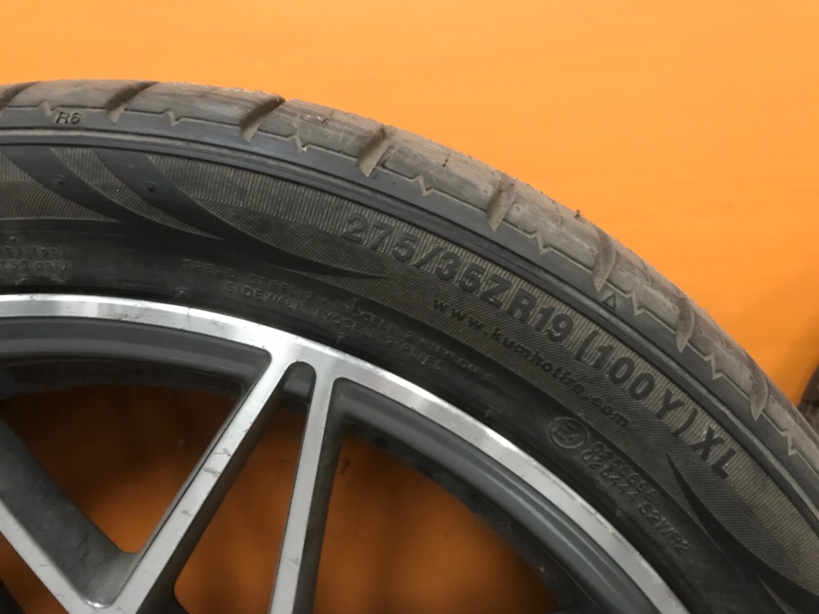 +BMW m3/m4 alloy wheels With tyres 275/35r19 - Image 6