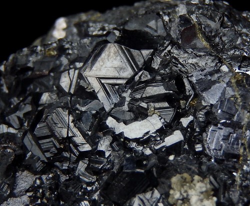 SPHALERITE &GALENA - lustrous crystals ! -- ROMANIA - Maramures - HERJA /pj236 - Picture 4 of 17