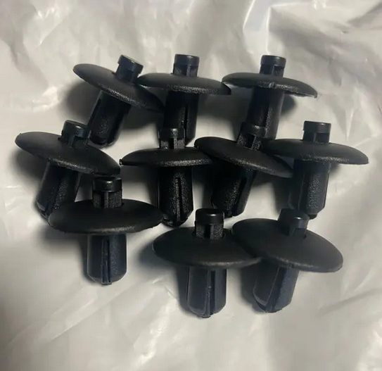 20x/Set Car Parts Water Tank Cover Panel Card Bumper Hood Retainer Clip For Audi