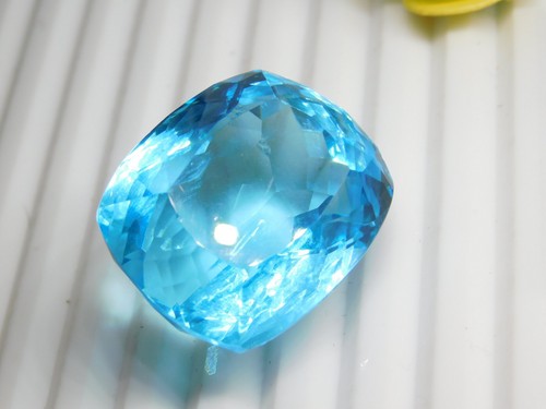 110Ct natürliches makellos himmelblaues Topaskissen facettiertes Qualität loser Edelstein - Bild 7 von 7