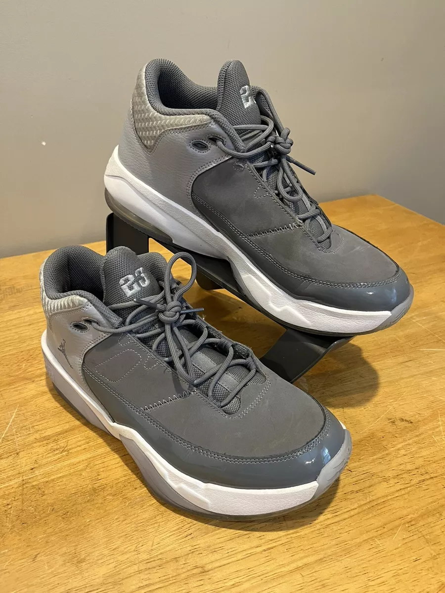 Jordan Max Aura 3 Wolf Grey