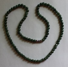 100 Natural Jadeite Beautiful Oily Green JADE Bead Necklace 20 Inches N048