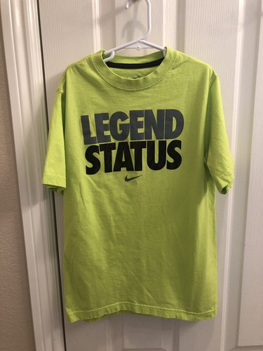 Boys NIKE Brand Green "Legend Status" Graphic Tee - Short Sleeve Medium - Picture 10 of 11