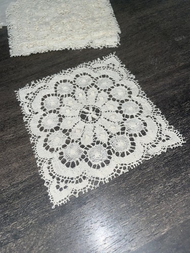 Vintage Nottingham Lace Coasters Set Of 6 By Francia Lacecraft Warwick Castle - Picture 3 of 5