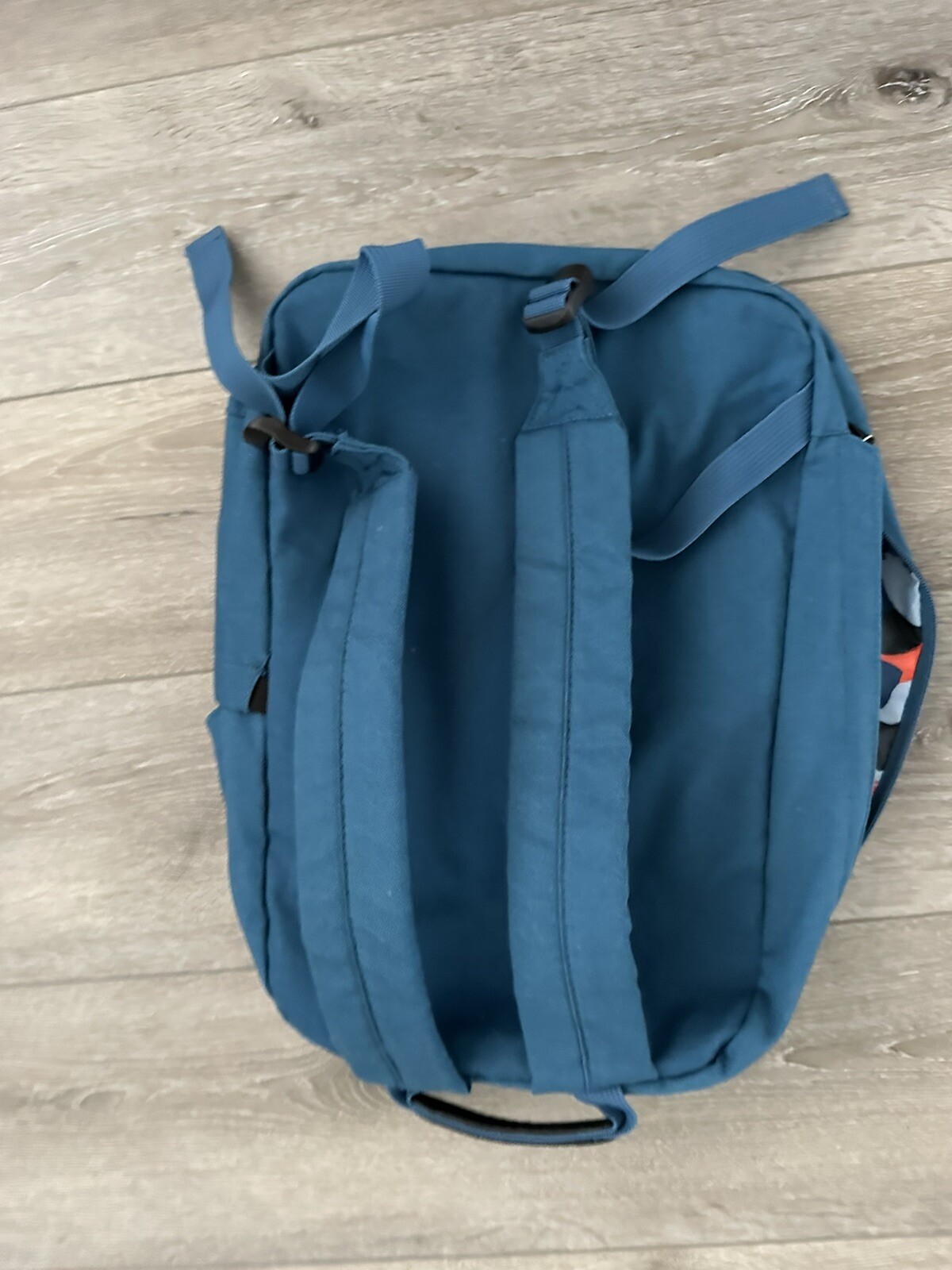 Oracle Netsuite Backpack - image 4